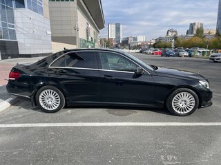 2013 Mercedes-Benz E-Класс 400 IV (W212, S212, C207) Рестайлинг, чёрный, 2000000 рублей, вид 4