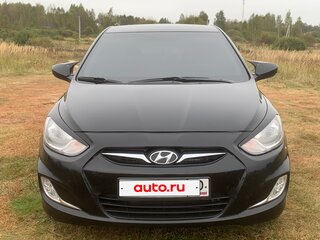 2013 Hyundai Solaris I, чёрный, 1100000 рублей, вид 5