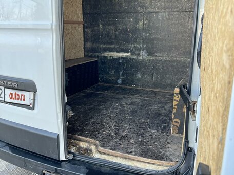 2015 Renault Master, белый, 2215000 рублей, вид 4