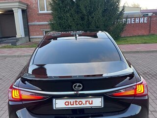 2020 Lexus ES 350 VII, чёрный, 4550000 рублей, вид 4