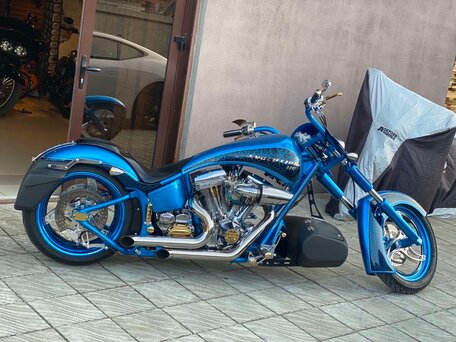 2015 Harley-Davidson Softail Custom, синий, 2300000 рублей, вид 2