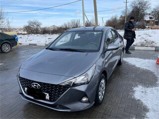 2020 Hyundai Solaris II, серый, 1700000 рублей, вид 3