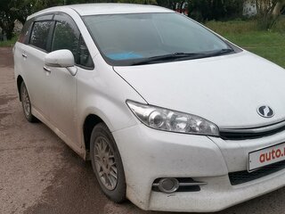 2016 Toyota Wish II Рестайлинг, белый, 1500000 рублей, вид 4