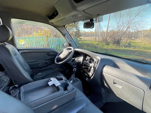 2010 Kia Bongo, белый, 1250000 рублей - вид 11