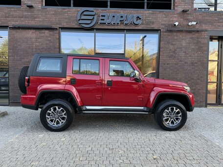 2026 BAIC BJ40 I Рестайлинг, красный, 3849000 рублей, вид 3