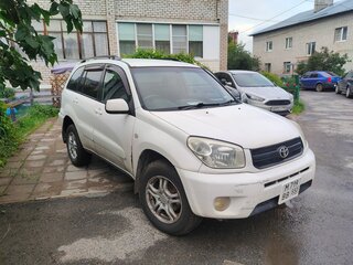 2005 Toyota RAV4 II (XA20) Рестайлинг, белый, 680000 рублей, вид 3