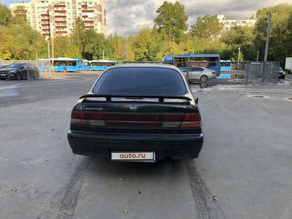 1995 Nissan Maxima IV (A32), чёрный - вид 6
