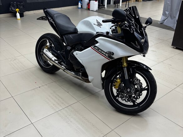 2012 Honda CBR 600F, белый, 650000 рублей