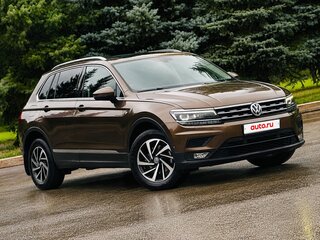 2018 Volkswagen Tiguan II, коричневый, 2486000 рублей, вид 2