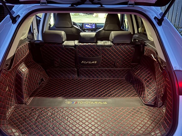 2024 Toyota RAV4 V (XA50), белый, 4800000 рублей - вид 28