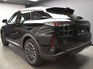 2025 Exeed RX, чёрный, 5200000 рублей, вид 3
