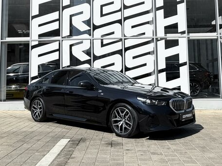BMW 5 серии VIII (G60/G61/G68)
