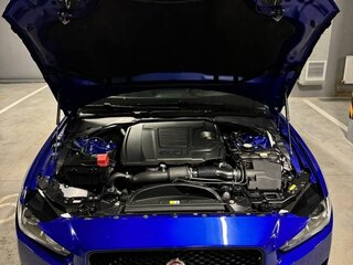 2017 Jaguar XE I, синий, 2300000 рублей, вид 3