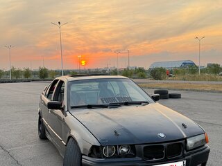 1993 BMW 3 серии 318i III (E36), серый, 310000 рублей, вид 3