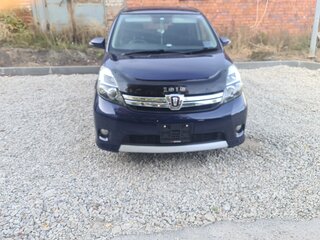 2014 Toyota ISis I Рестайлинг, синий, 1500000 рублей, вид 2