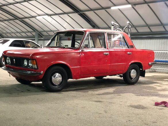 1973 Fiat 125, красный