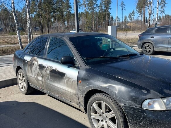 1997 Audi A4 I (B5), чёрный, 200000 рублей - вид 1