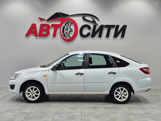 2016 Lada (ВАЗ) Granta I, белый, 399000 рублей, вид 4