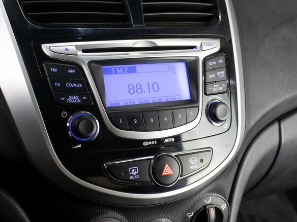 2012 Hyundai Solaris I, фиолетовый - вид 18