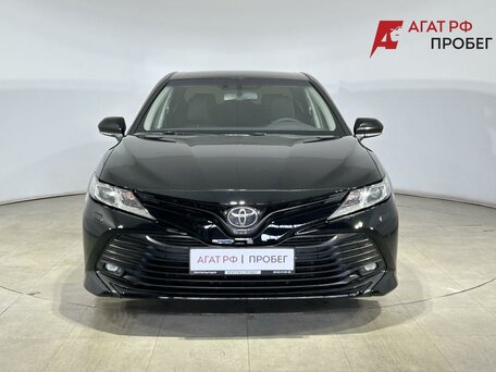 2019 Toyota Camry VIII (XV70), чёрный, 2520000 рублей, вид 2