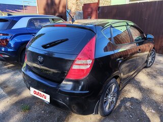2011 Hyundai i30 I Рестайлинг, чёрный, 550000 рублей, вид 5