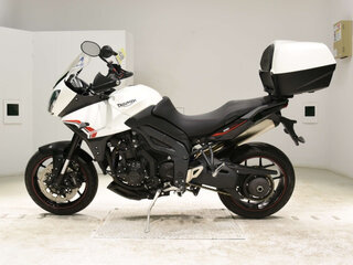 2013 Triumph Tiger 1050, белый, 760000 рублей, вид 3