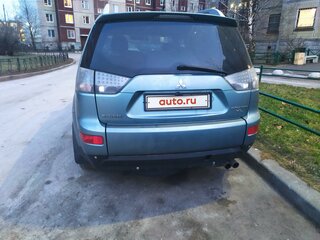 2006 Mitsubishi Outlander II, зелёный, 850000 рублей, вид 3