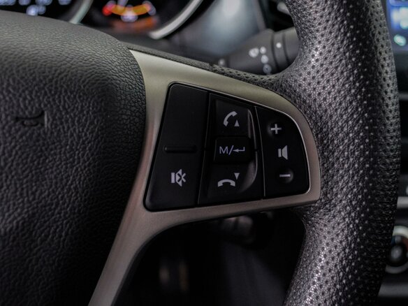 2019 Lada (ВАЗ) Vesta I, белый - вид 14