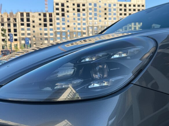 2019 Porsche Cayenne Turbo III, серый, 5700000 рублей - вид 28