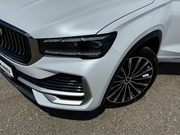 2026 Geely Monjaro I Рестайлинг, белый - вид 8