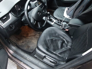 2014 Skoda Octavia III (A7), коричневый, 1200000 рублей, вид 5