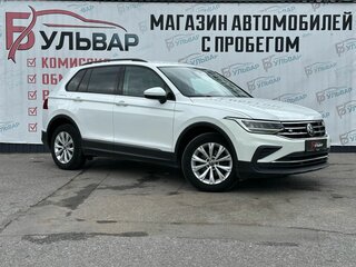 2021 Volkswagen Tiguan II Рестайлинг, белый, 1870000 рублей, вид 1