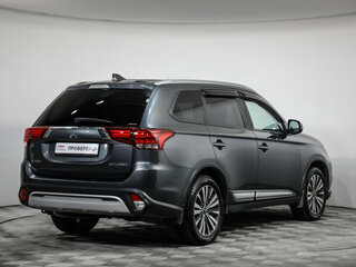 2019 Mitsubishi Outlander III Рестайлинг 3, серый, 1880777 рублей, вид 5