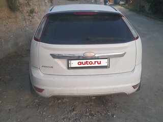 2008 Ford Focus II Рестайлинг, белый, 500000 рублей, вид 2