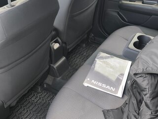 2010 Nissan Tiida I Рестайлинг, серебристый, 750000 рублей, вид 2