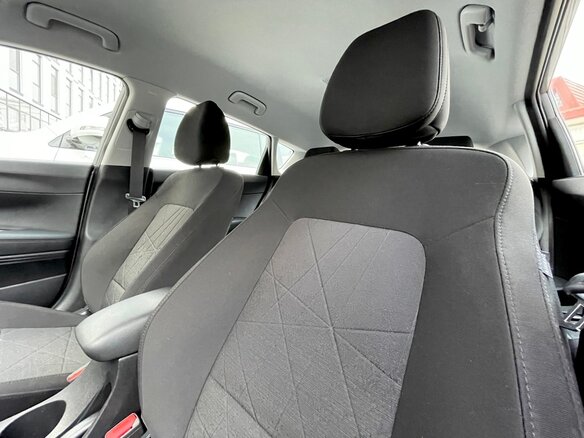 2022 Hyundai Bayon I, серый - вид 5