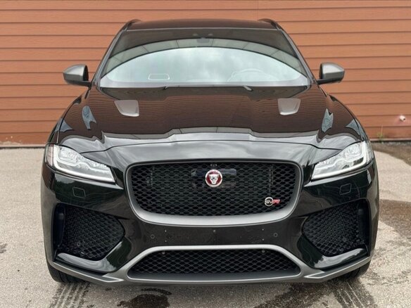 2019 Jaguar F-Pace SVR I, чёрный, 8500000 рублей - вид 1