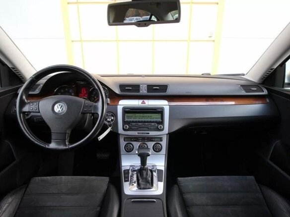 2008 Volkswagen Passat B6, серебристый, 630000 рублей - вид 5