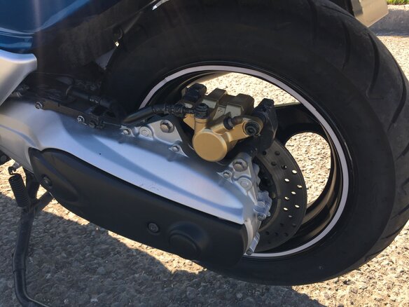 2002 Yamaha TMAX, синий - вид 6
