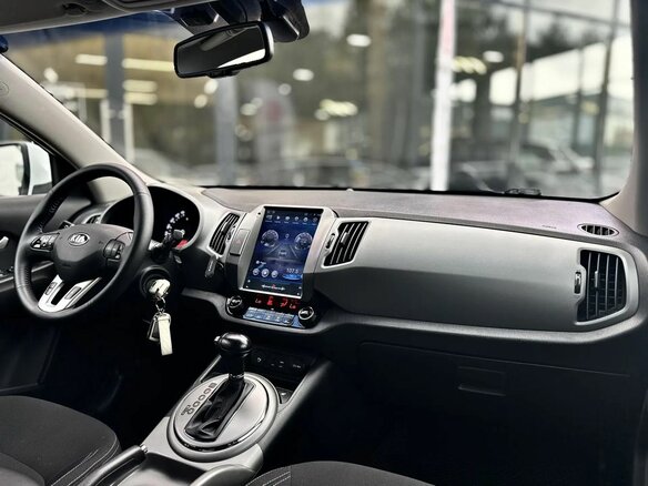 2015 Kia Sportage III Рестайлинг, белый, 1350000 рублей - вид 6