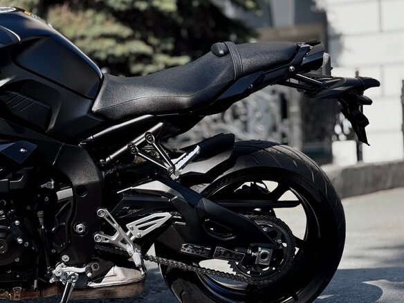 2020 Yamaha MT-10, чёрный, 1500000 рублей - вид 18