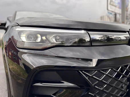 2026 Volkswagen Tiguan L Pro III (China Market), чёрный, 4650000 рублей, вид 3