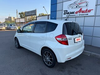 2012 Honda Fit II, белый, 847000 рублей, вид 3