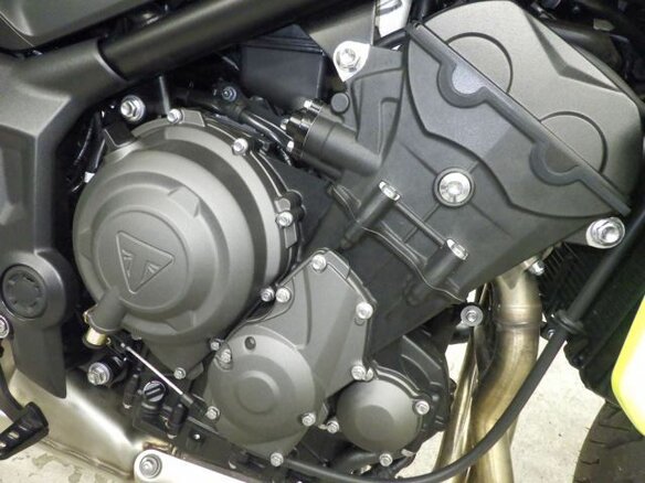 2024 Triumph Trident 660, чёрный, 1100000 рублей - вид 7