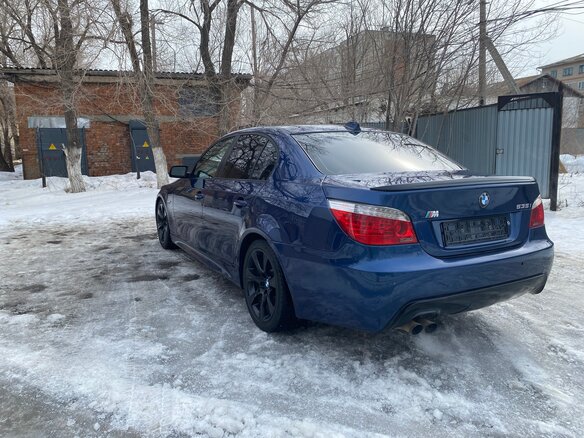2007 BMW 5 серии 535i V (E60/E61) Рестайлинг, синий, 820000 рублей - вид 12