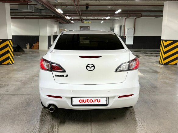 2011 Mazda 3 II (BL) Рестайлинг, белый, 699000 рублей - вид 5