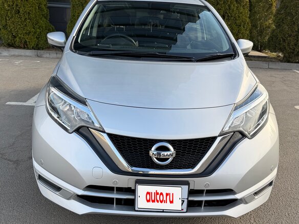 2019 Nissan Note II Рестайлинг, серый, 840000 рублей - вид 1
