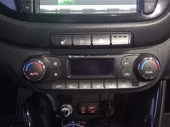 2016 Kia Ceed II Рестайлинг, серебристый, 2000000 рублей - вид 16