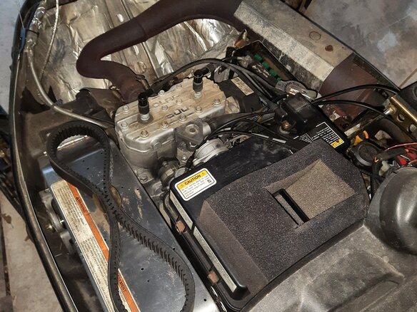 2012 Polaris Widetrak LX, белый, 1000000 рублей - вид 6