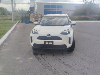 2020 Toyota Yaris Cross I, белый, 1850000 рублей, вид 3